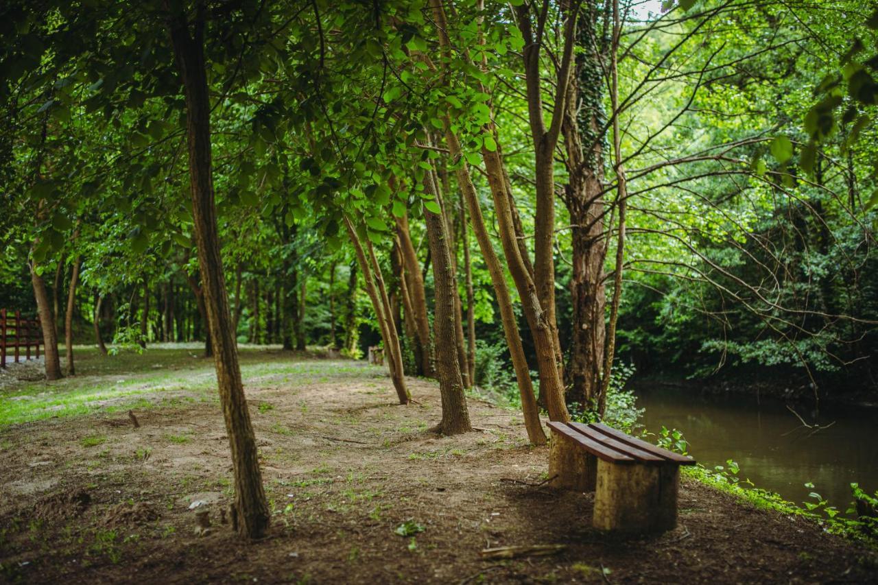 Restoran Sa Prenocistem Gornjak Krepoljin Екстер'єр фото