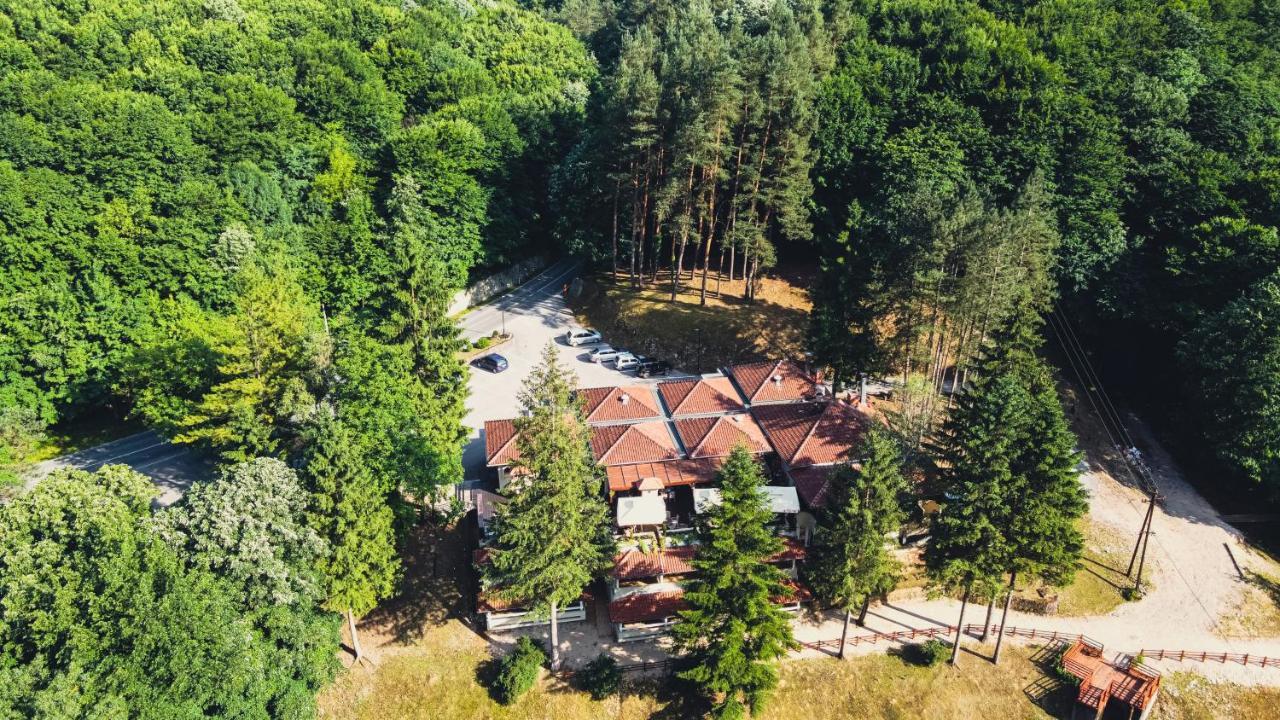 Restoran Sa Prenocistem Gornjak Krepoljin Екстер'єр фото