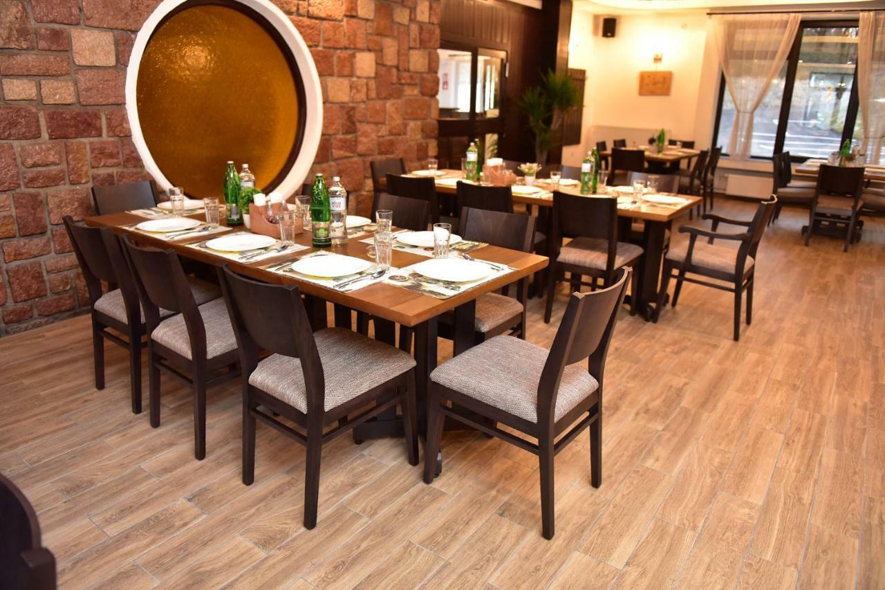Restoran Sa Prenocistem Gornjak Krepoljin Екстер'єр фото